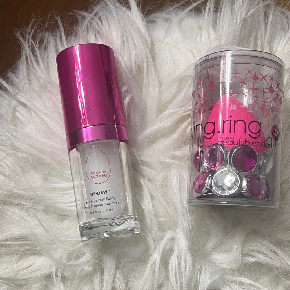Beautyblender Re-Dew Set with Pink and Clear Accents